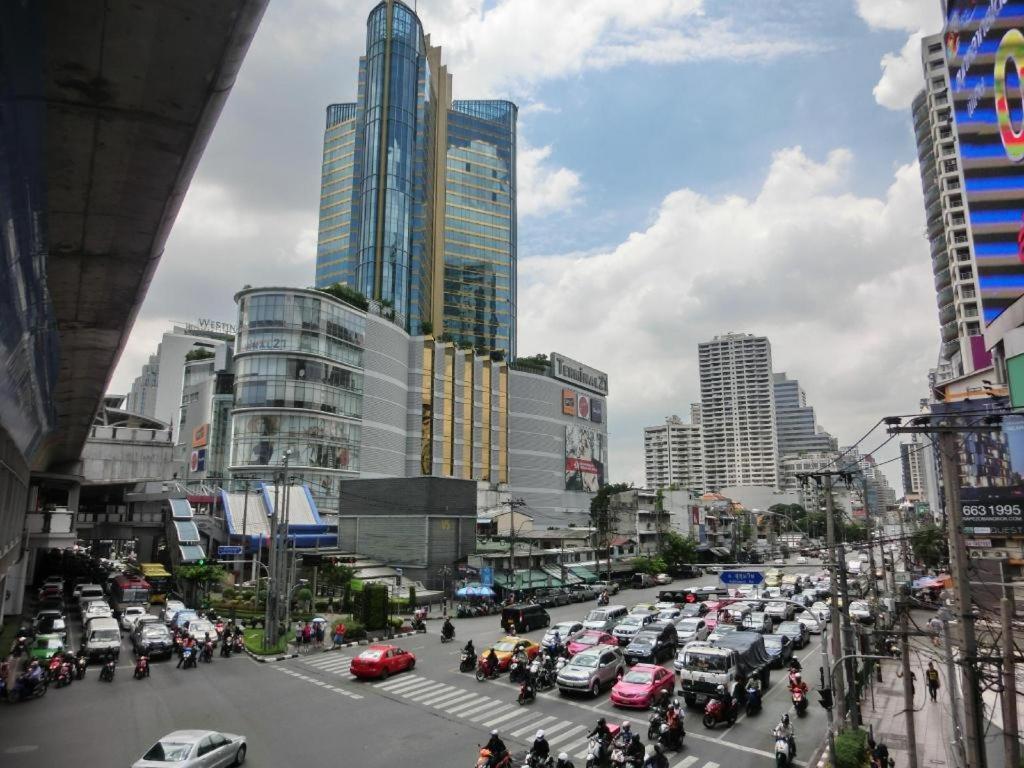 A-One Motel Bangkok Exterior photo